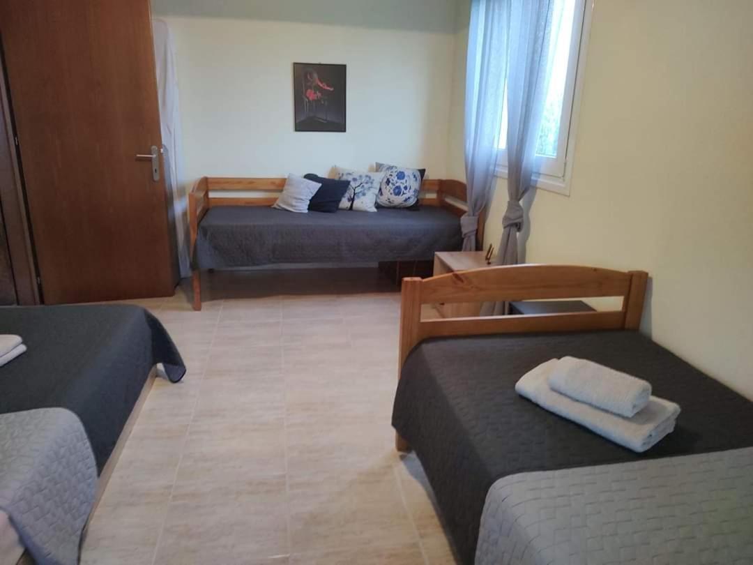 Kerasies Home Karianí 外观 照片