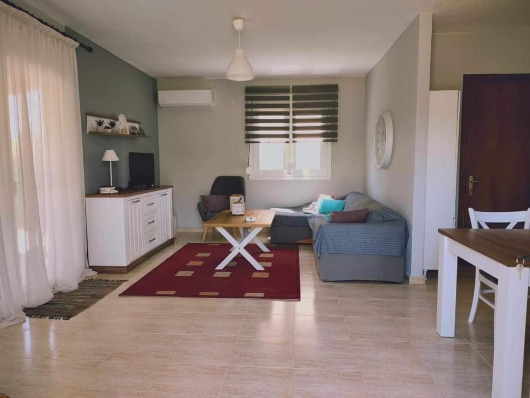 Kerasies Home Karianí 外观 照片
